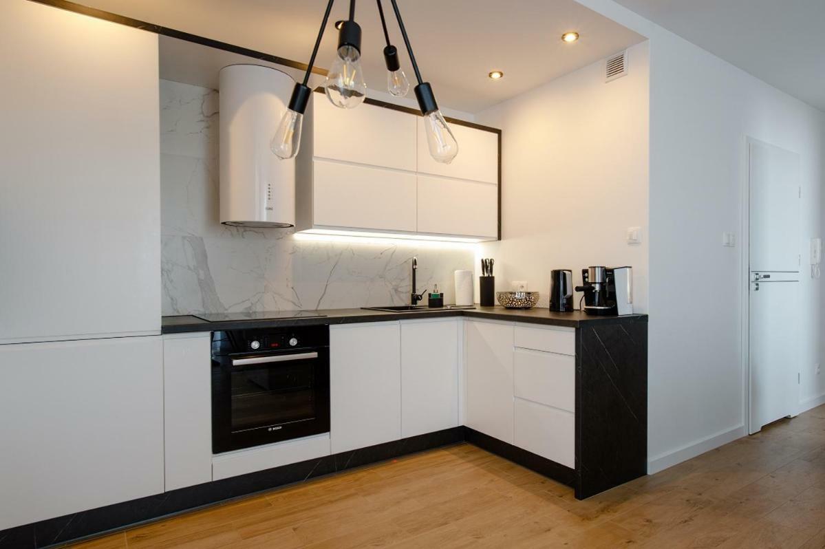 Apartament Przy Plazy / Klifowa Реваль Экстерьер фото
